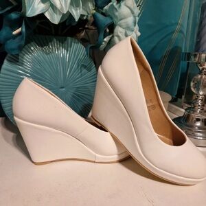 Chic White Wedge Shoes
